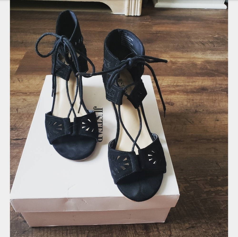 Size 8. Just Fab. Black cutout heeled sandals.